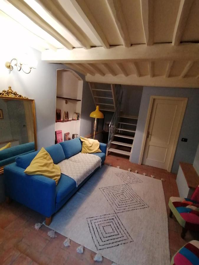 ルッカ Residenza Le Apiヴィラ エクステリア 写真